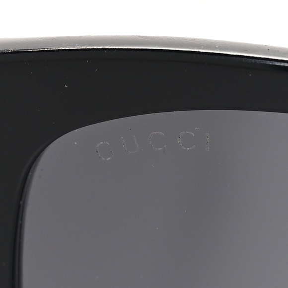 Gucci Black with Signature Web Stripe Sunglasses 👜 - Picture 4 of 6